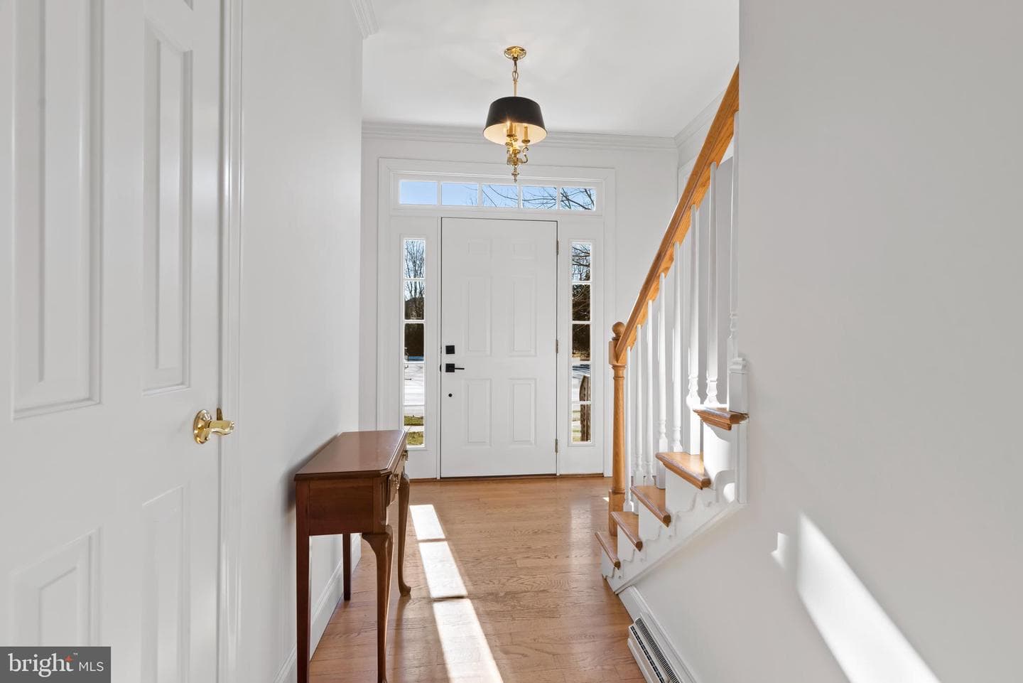 203 Friar Court photo 4