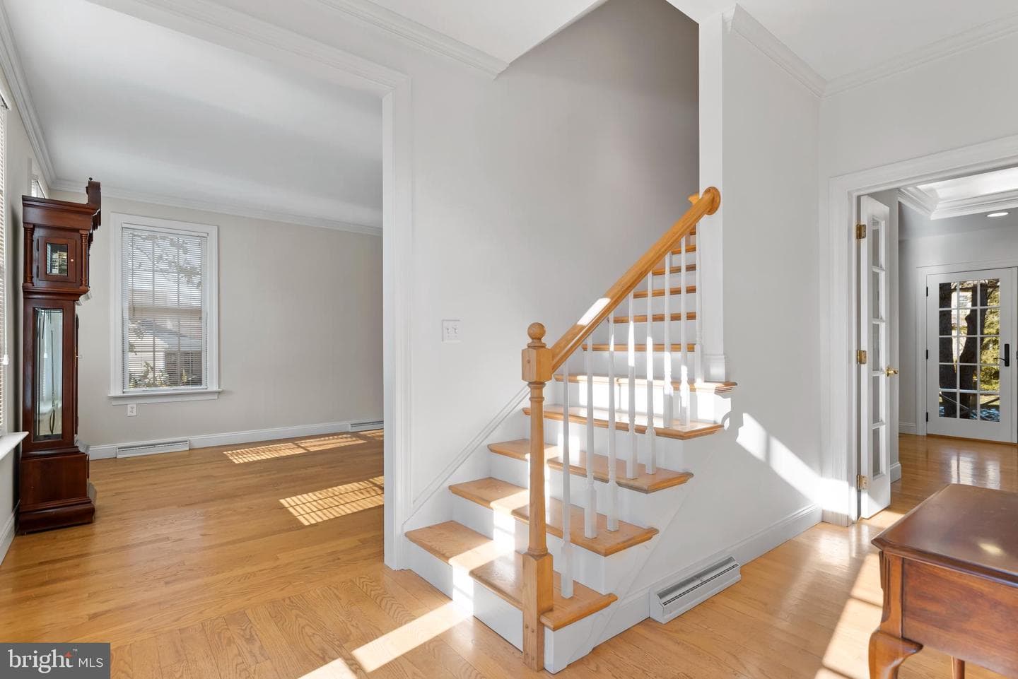 203 Friar Court photo 5
