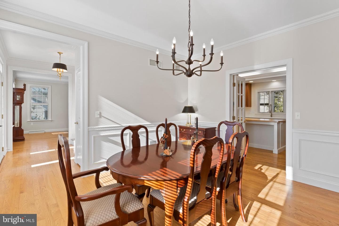 203 Friar Court photo 7
