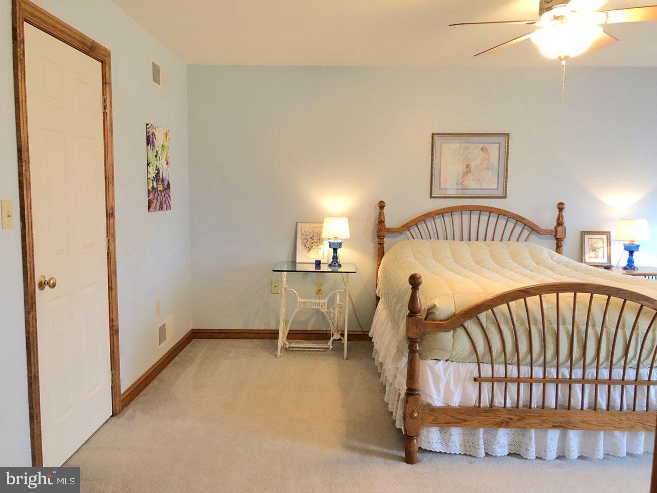 118 Shirley Lane photo 15