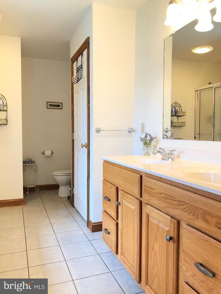 118 Shirley Lane photo 16