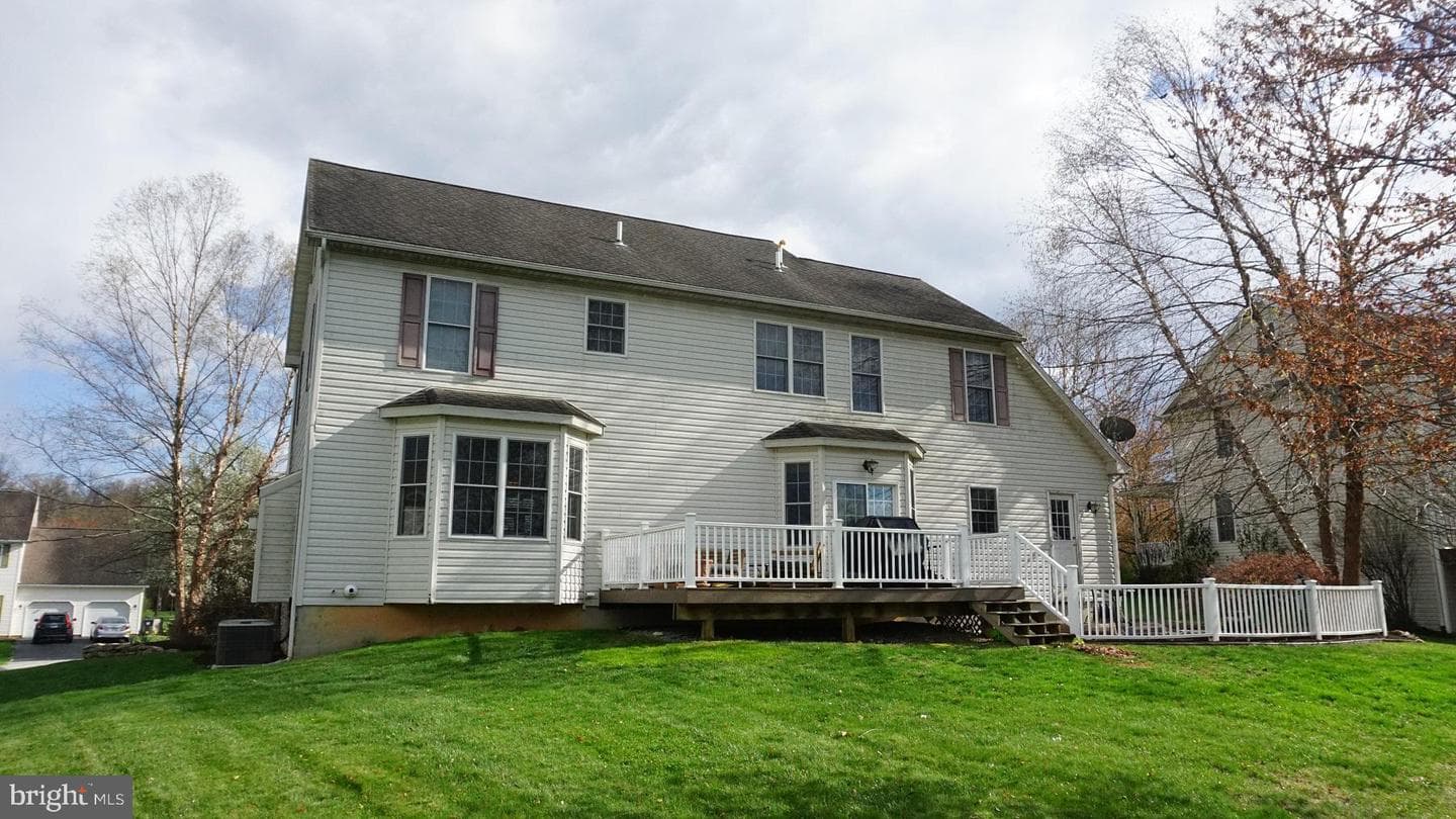 118 Shirley Lane photo 18