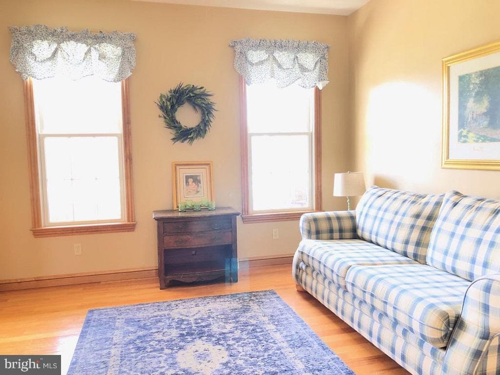 118 Shirley Lane photo 8