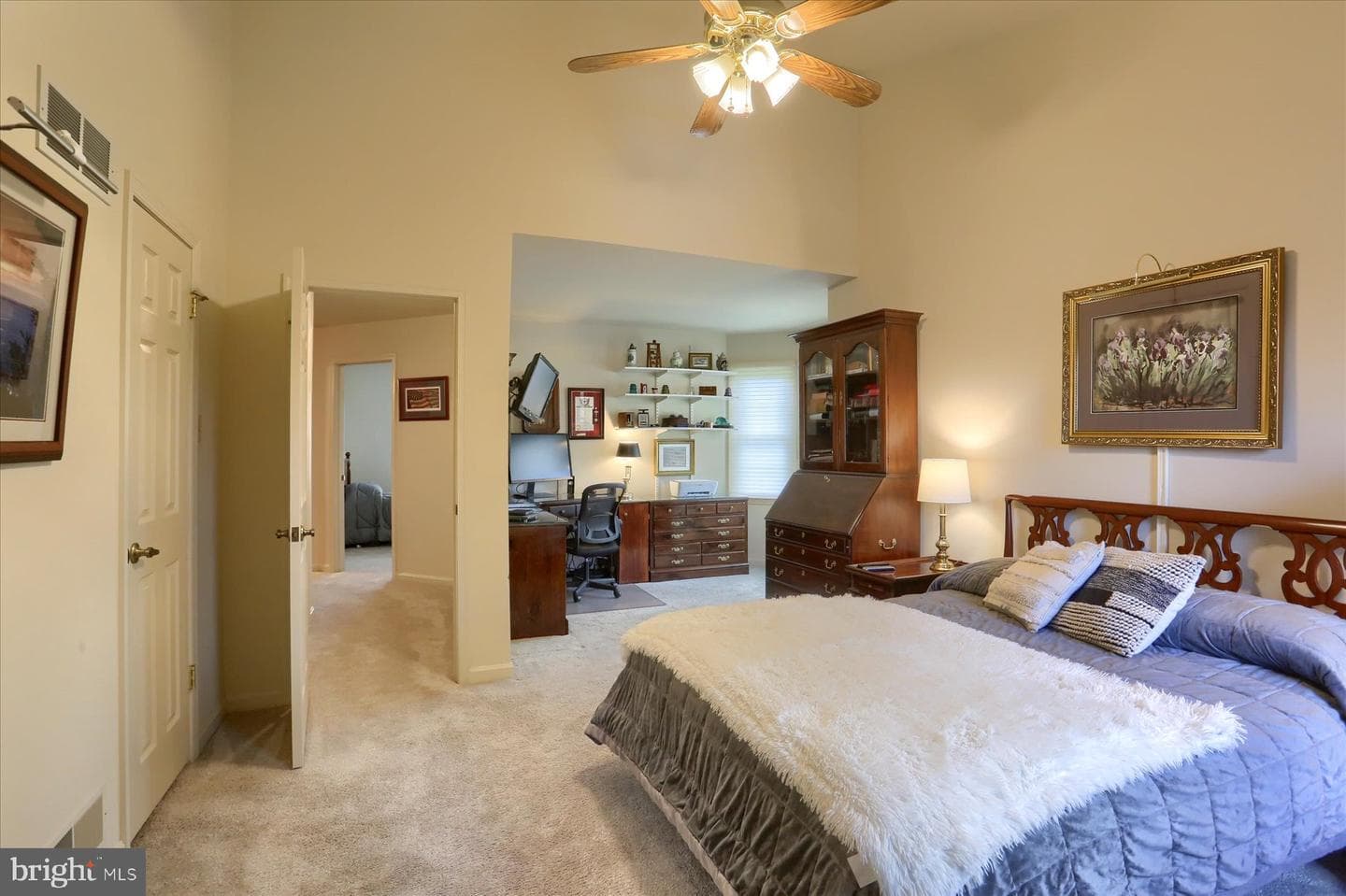 5566 Moreland Court photo 18