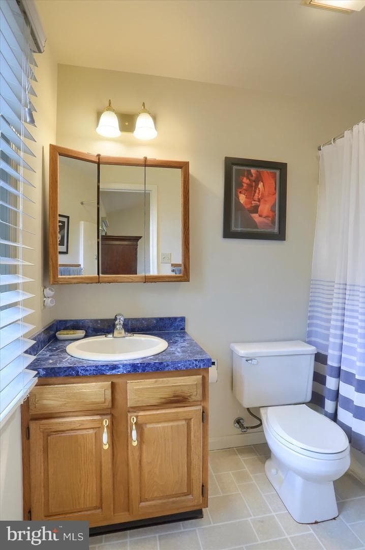 5566 Moreland Court photo 21
