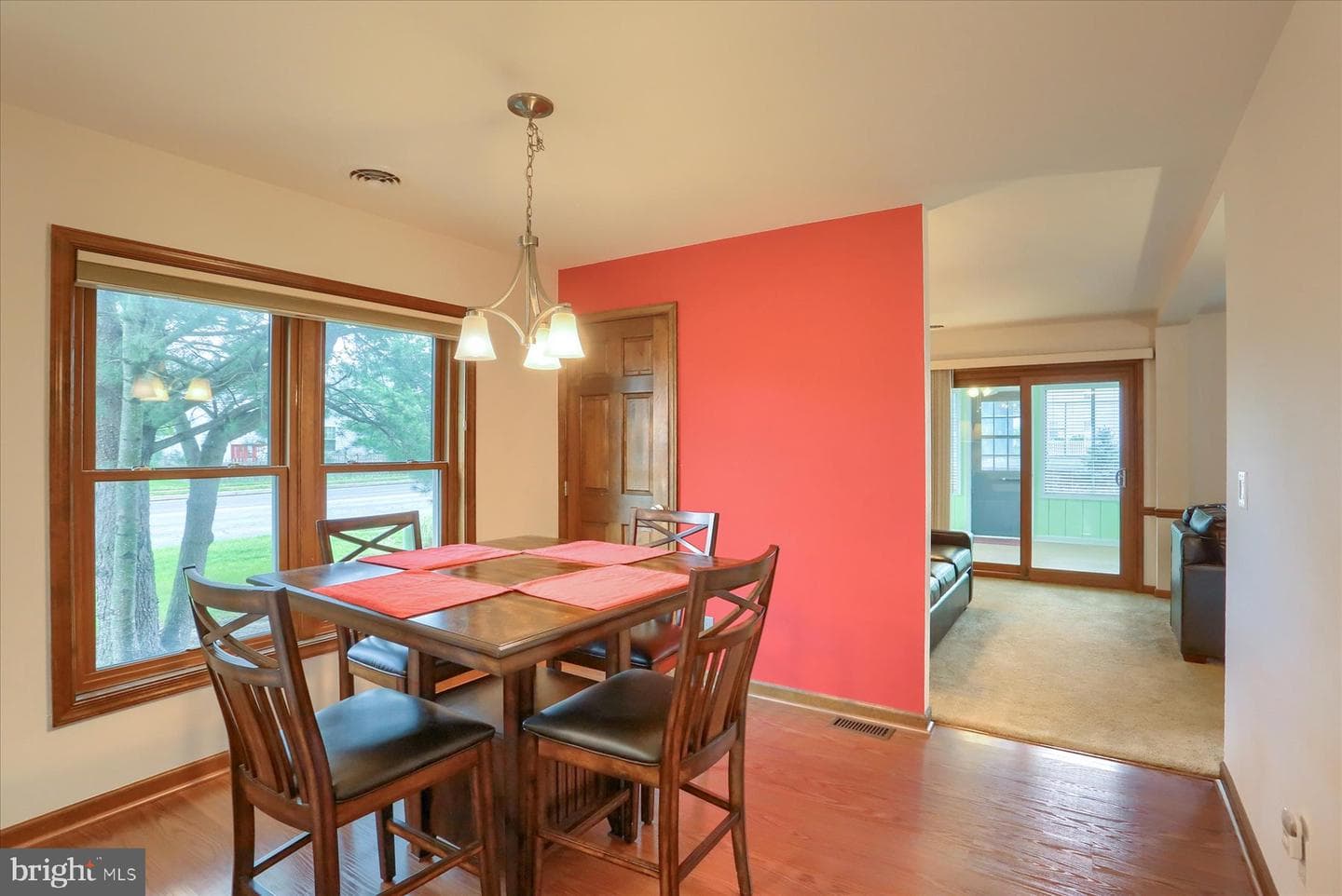 510 Peppercorn Square photo 7