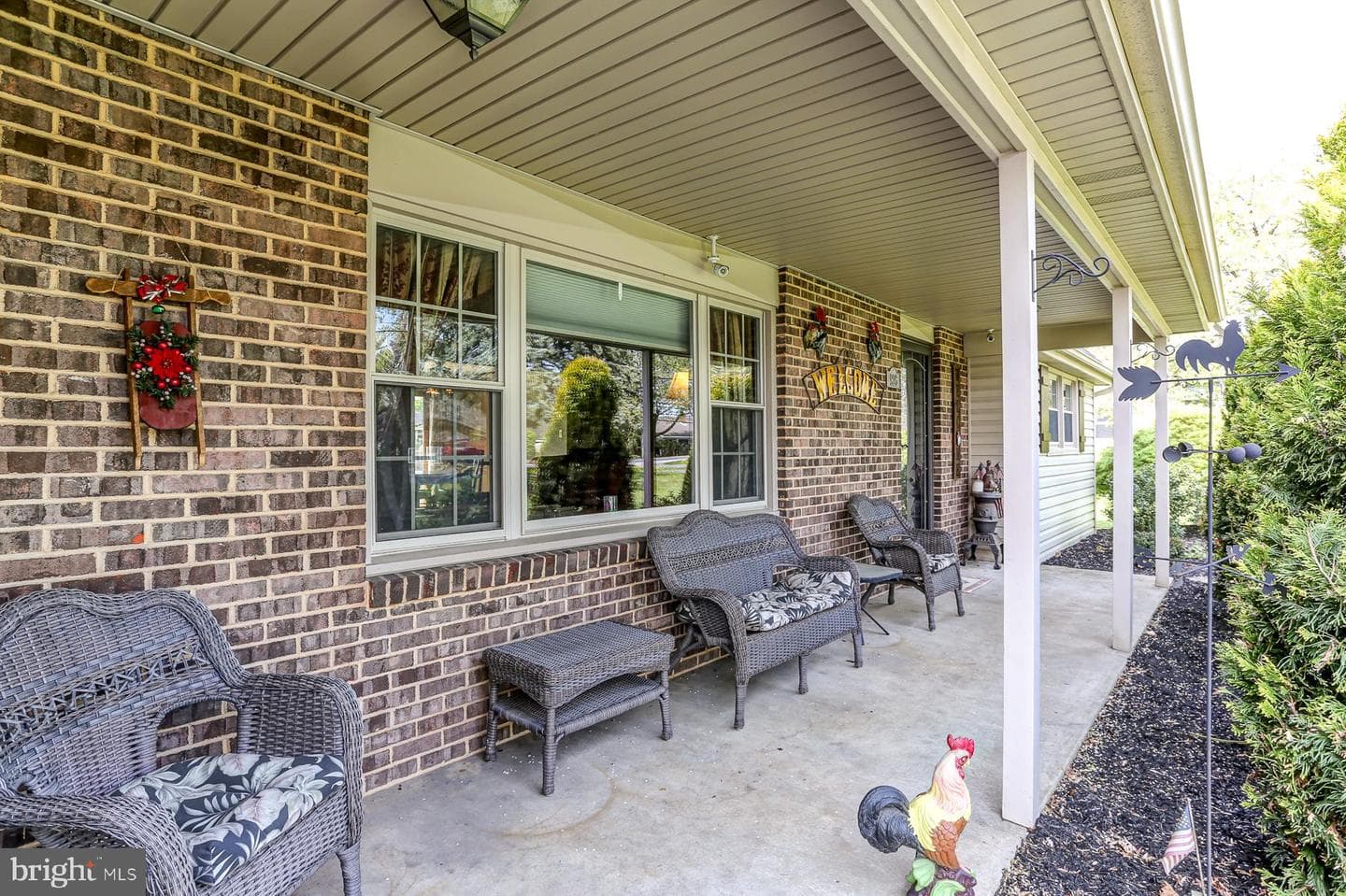 926 Wertzville Road photo 4