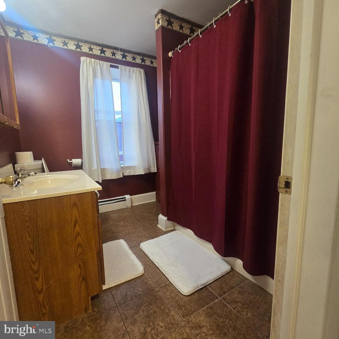 110 E Orange Street photo 15