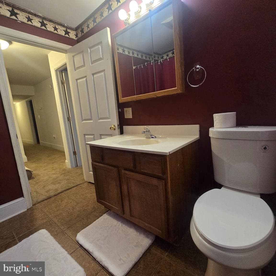 110 E Orange Street photo 17