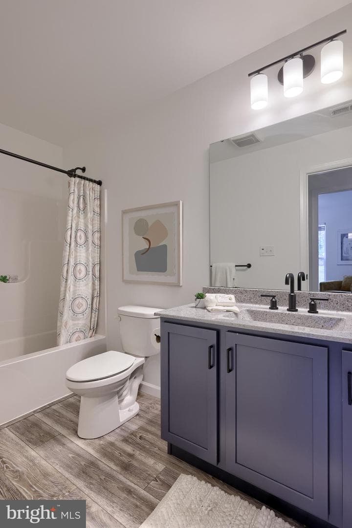 2 Shillington Lane photo 11