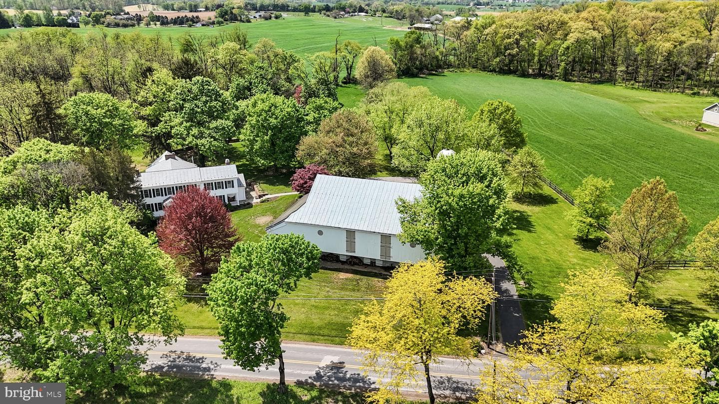530 Greason Road photo 46