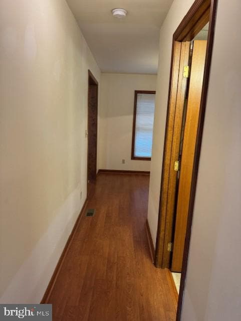 350 Peppercorn Square photo 8