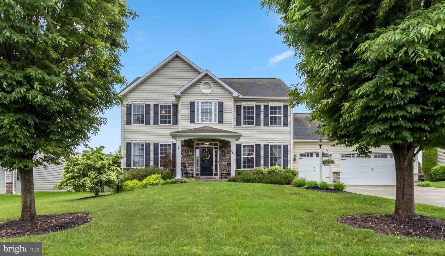207 Dunbar Drive