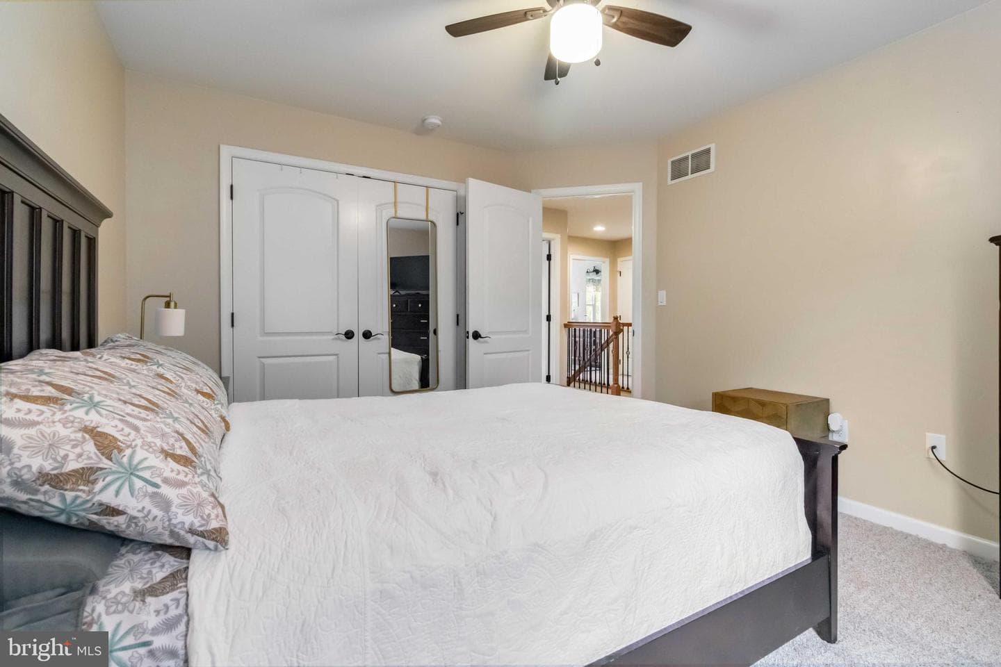 207 Dunbar Drive photo 32
