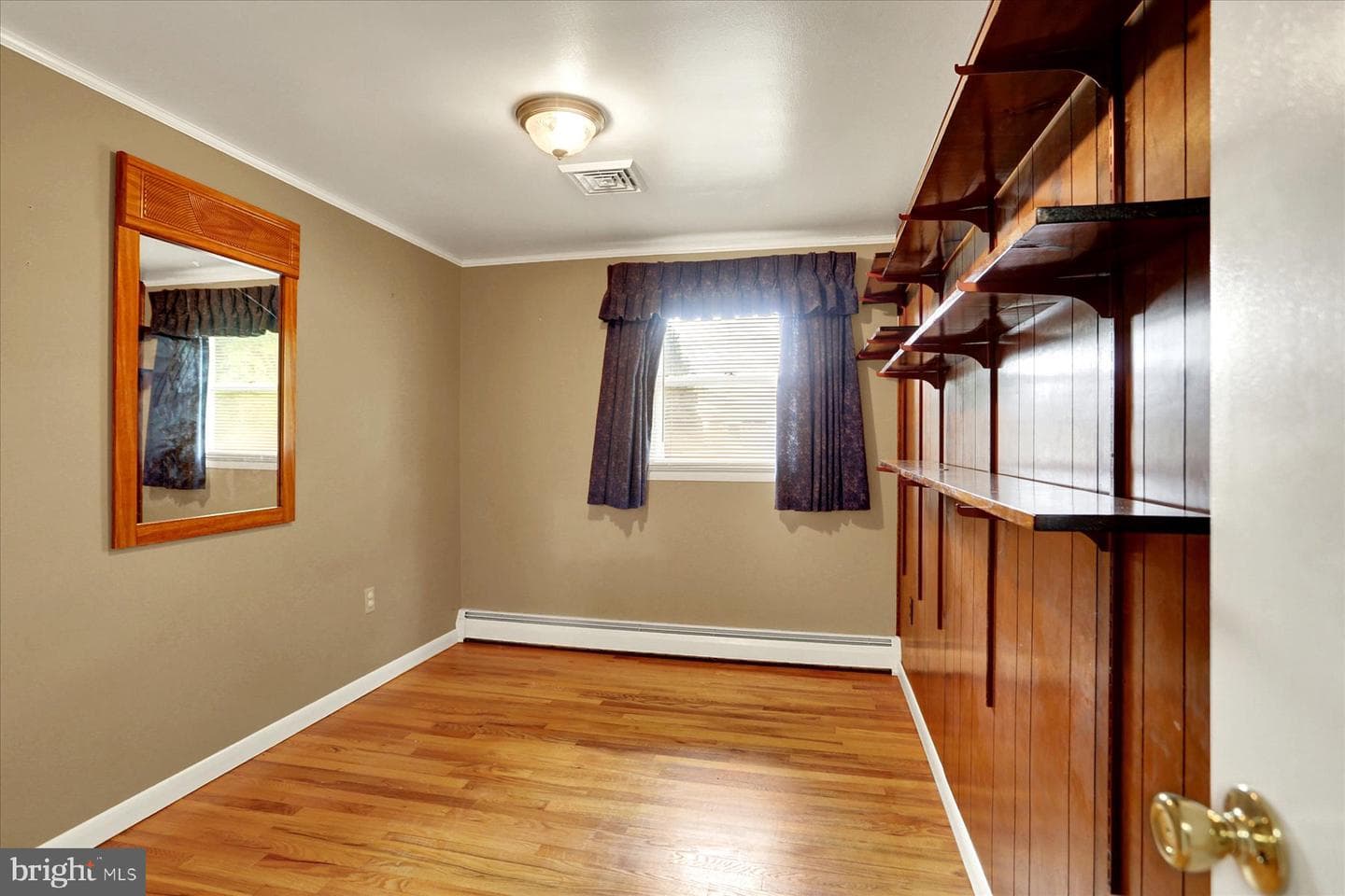 1465 Webster Drive photo 16