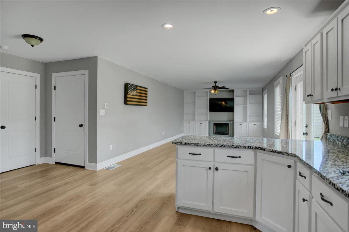 5 Bristol Avenue photo 17