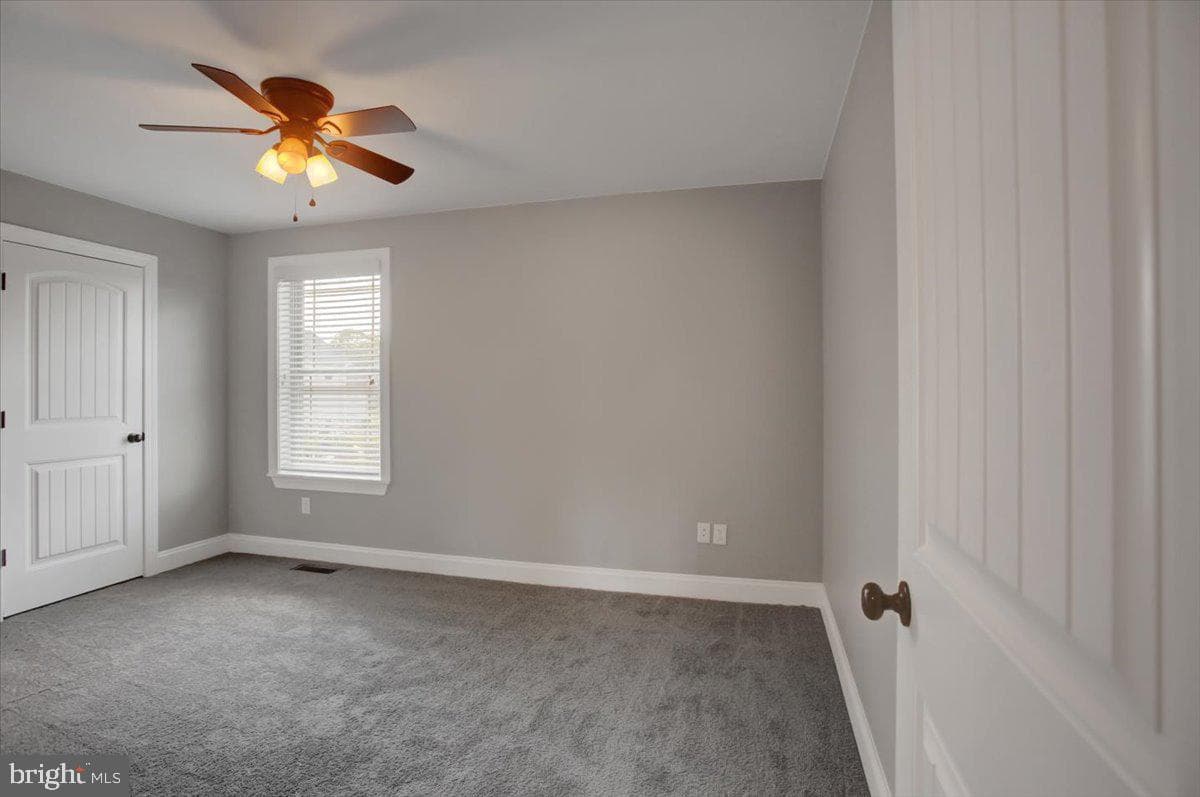 5 Bristol Avenue photo 26