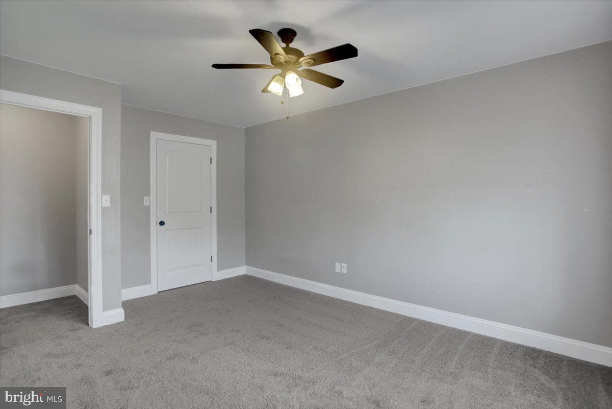 5 Bristol Avenue photo 33