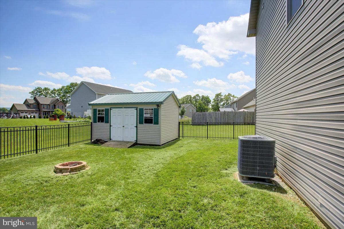 5 Bristol Avenue photo 35