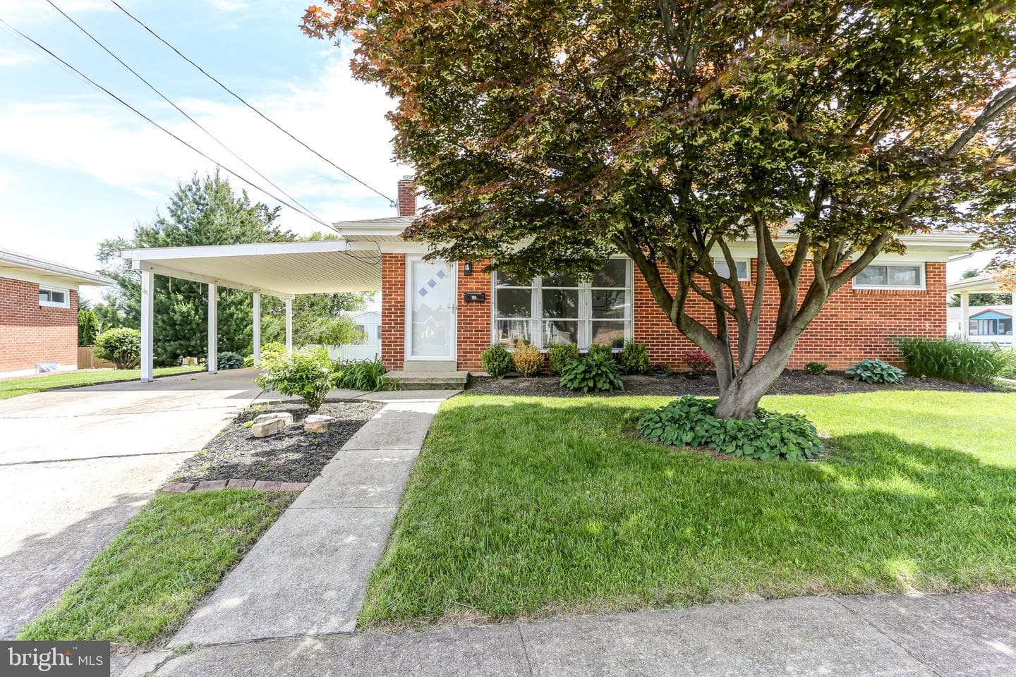 114 Hampden Avenue photo 20