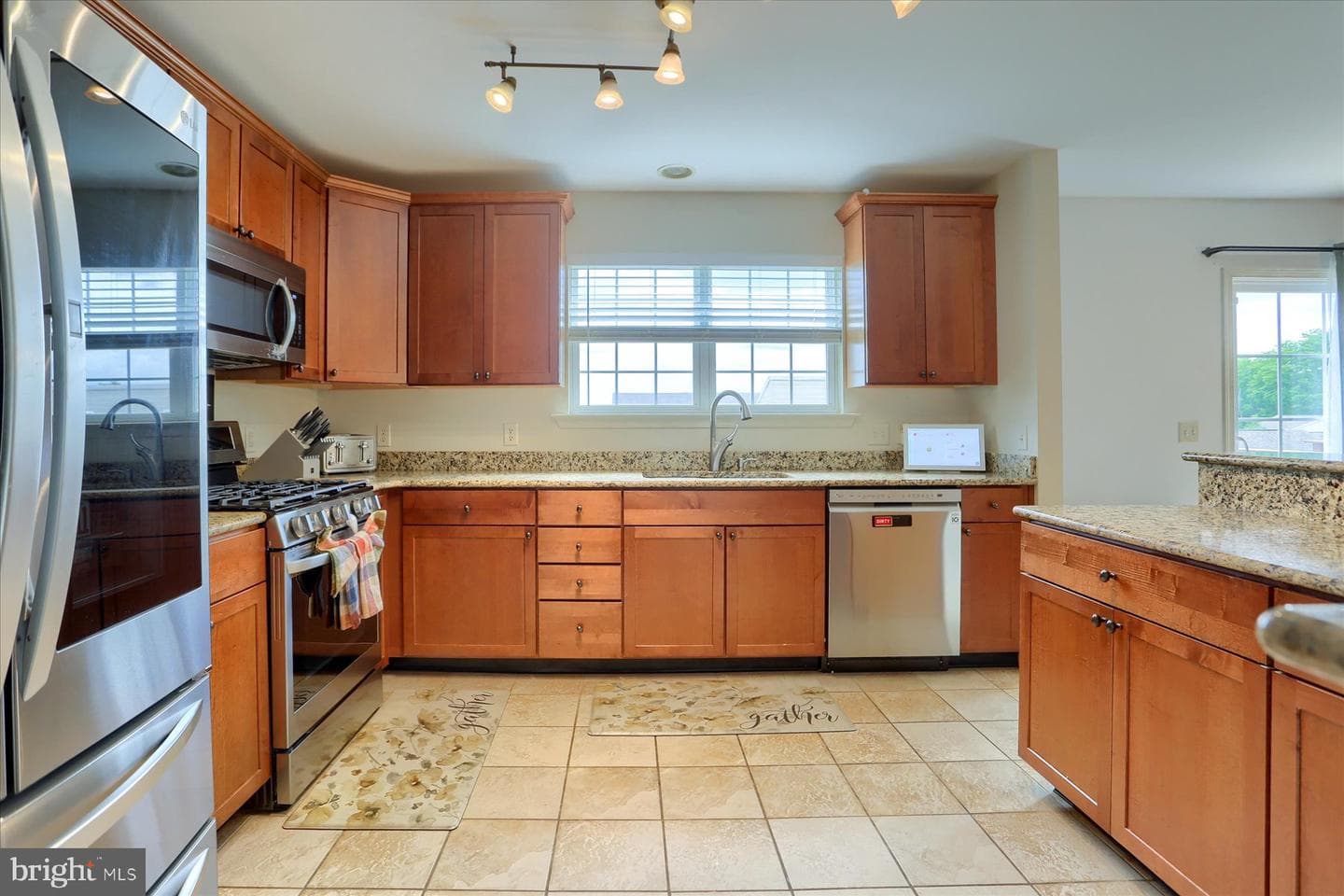 2357 Mill Road photo 10