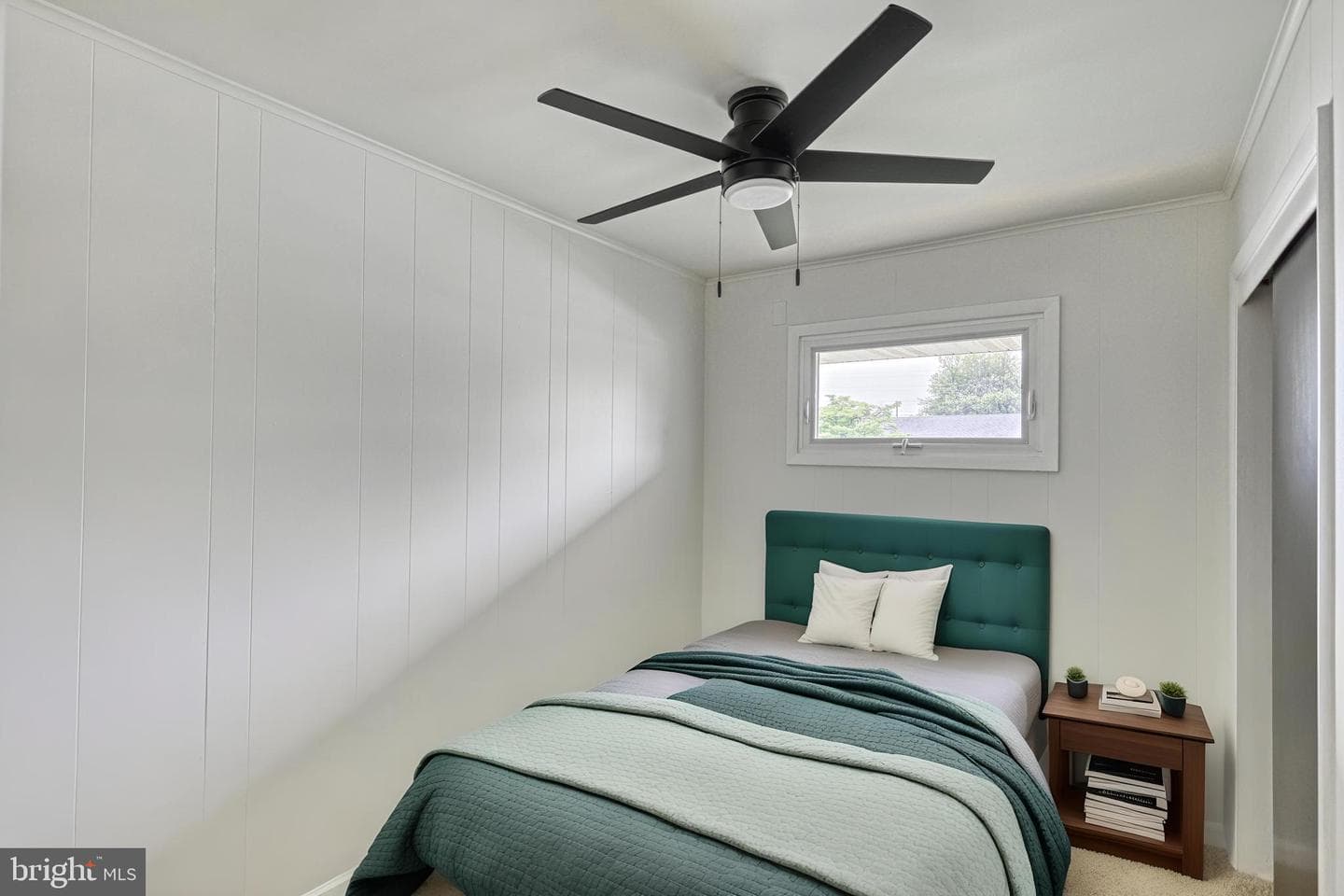 120 Winston Drive photo 31