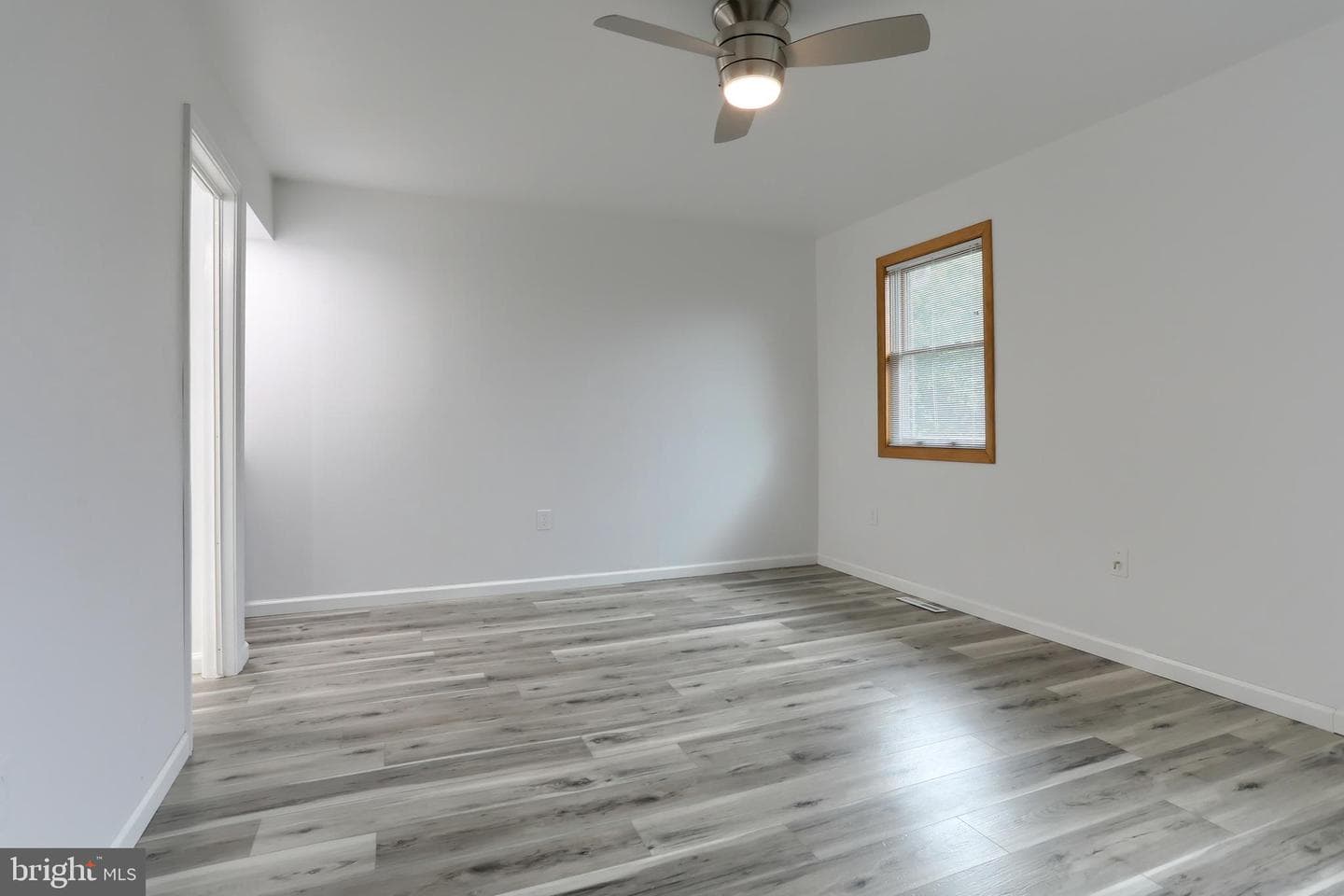 69 Drexel Place photo 19