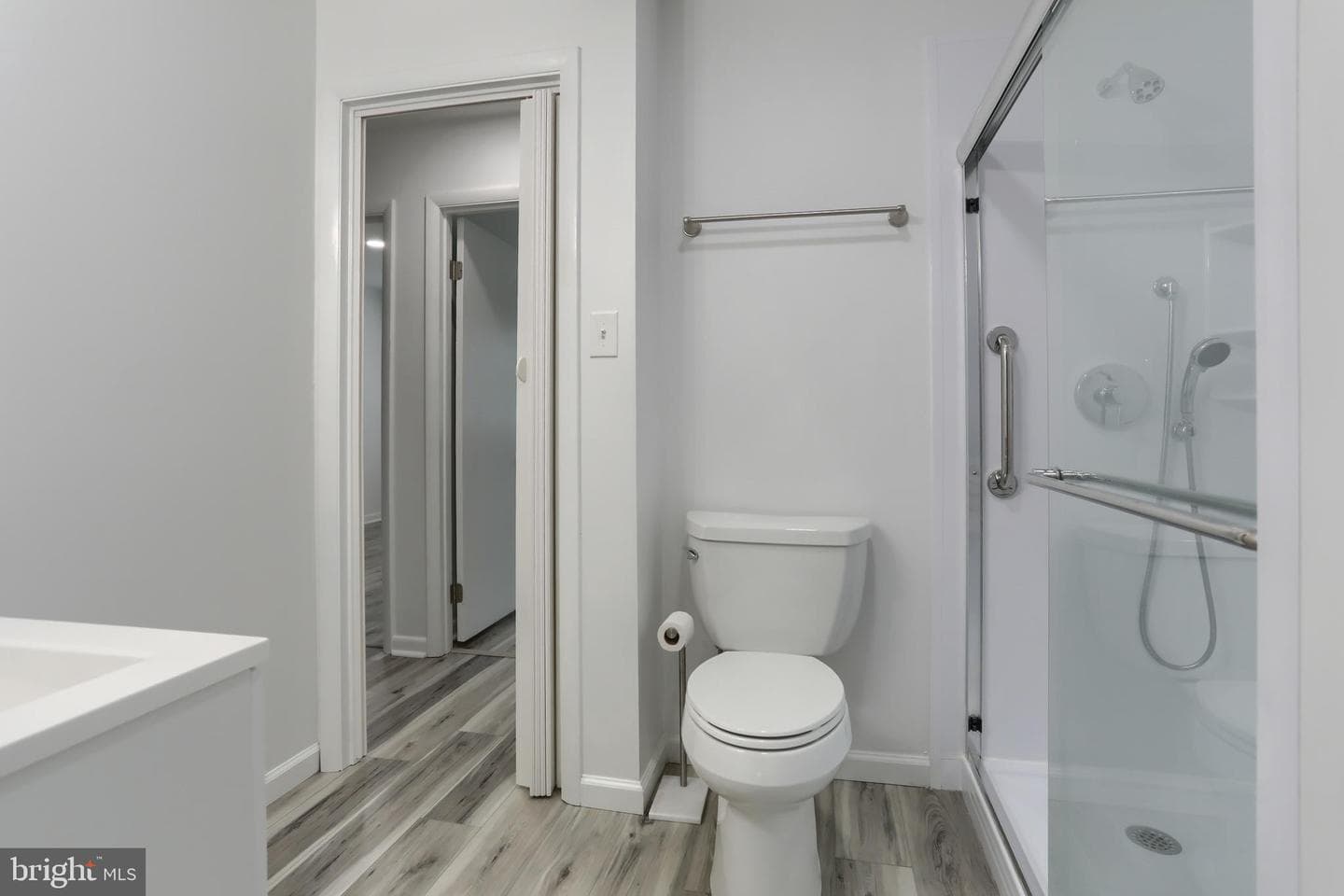 69 Drexel Place photo 23