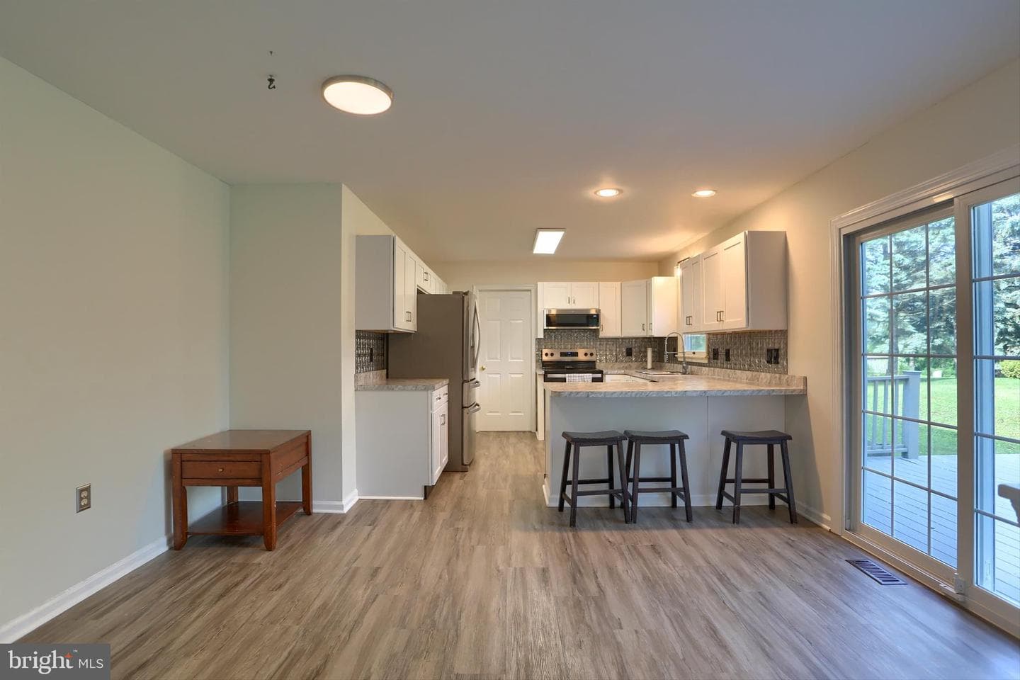 1 Grandview Court photo 12