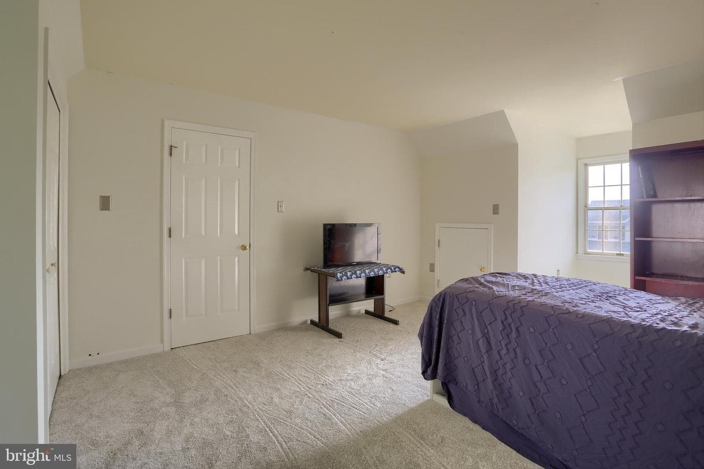 1 Grandview Court photo 30