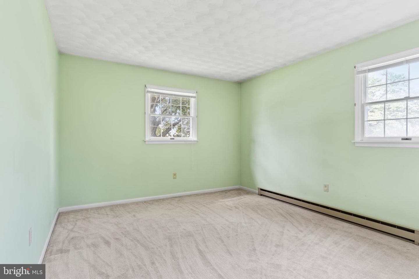 701 Robert Street photo 17
