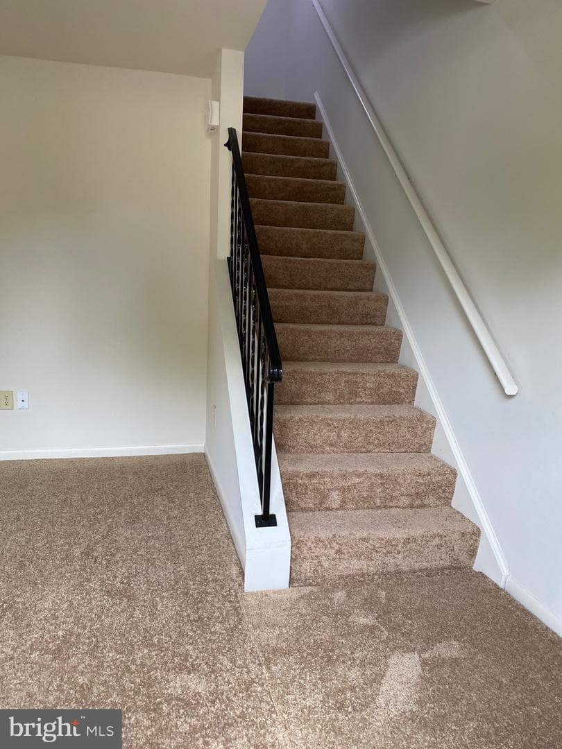 204 Marion Avenue photo 6