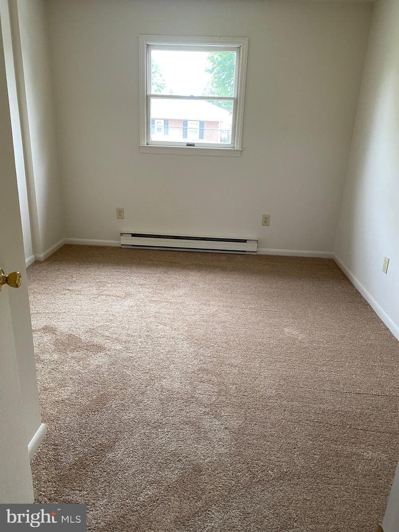 204 Marion Avenue photo 9