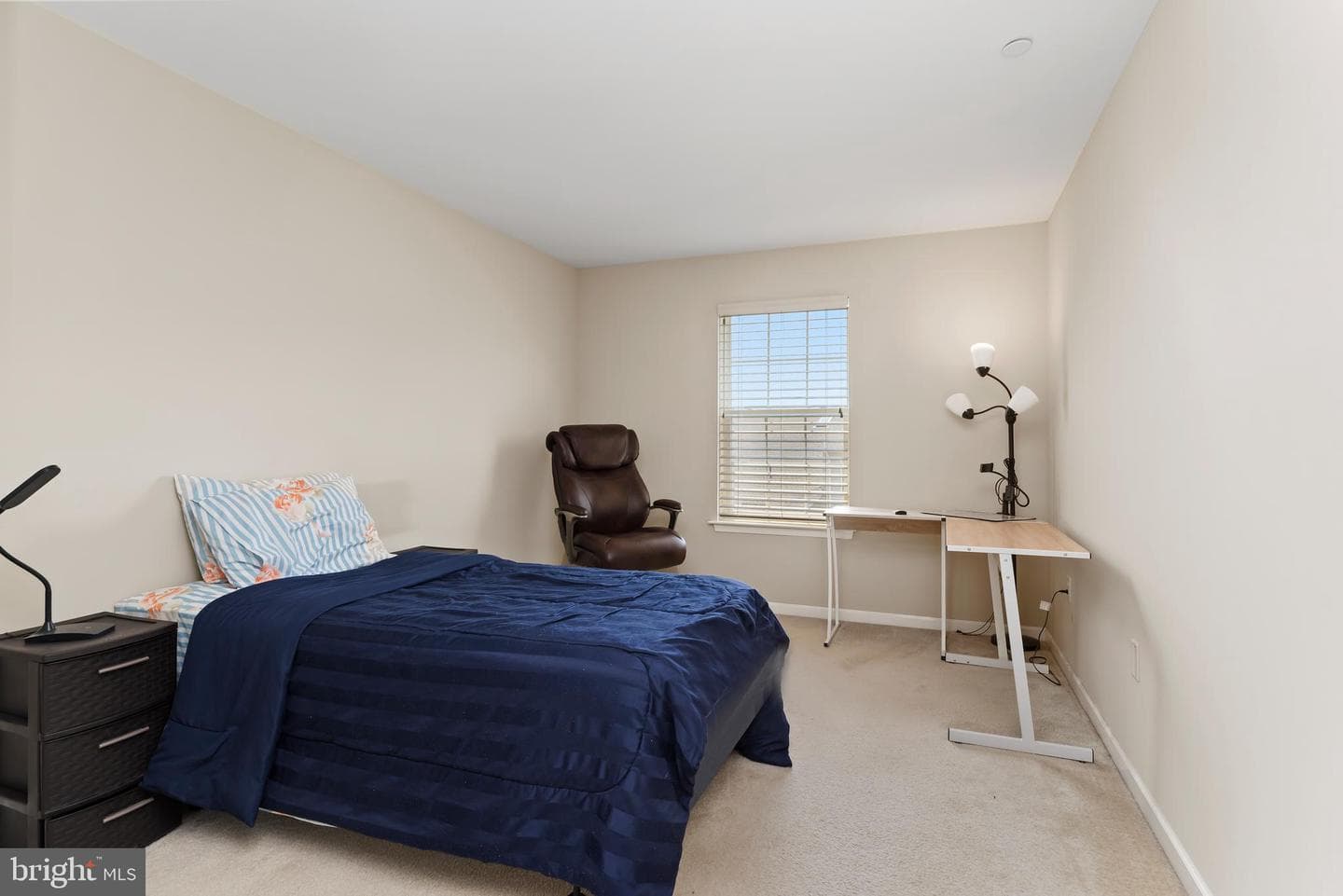 1770 Fairbank Lane photo 20