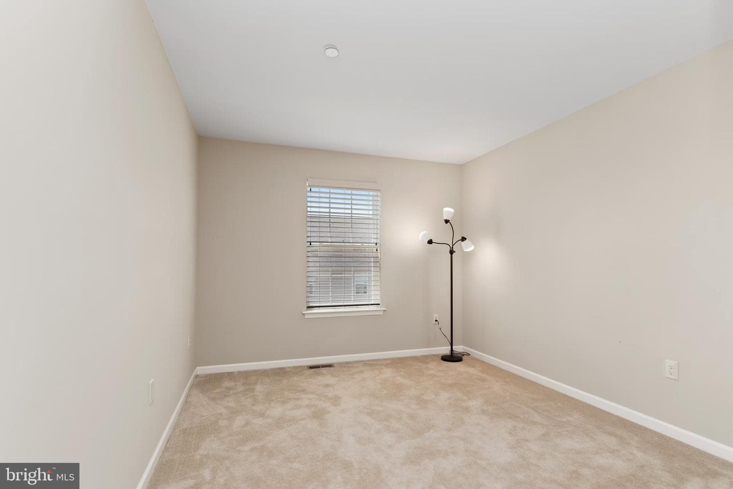 1770 Fairbank Lane photo 22