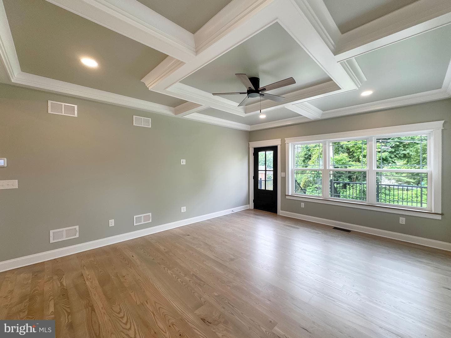 38 Kenwood Ave photo 12