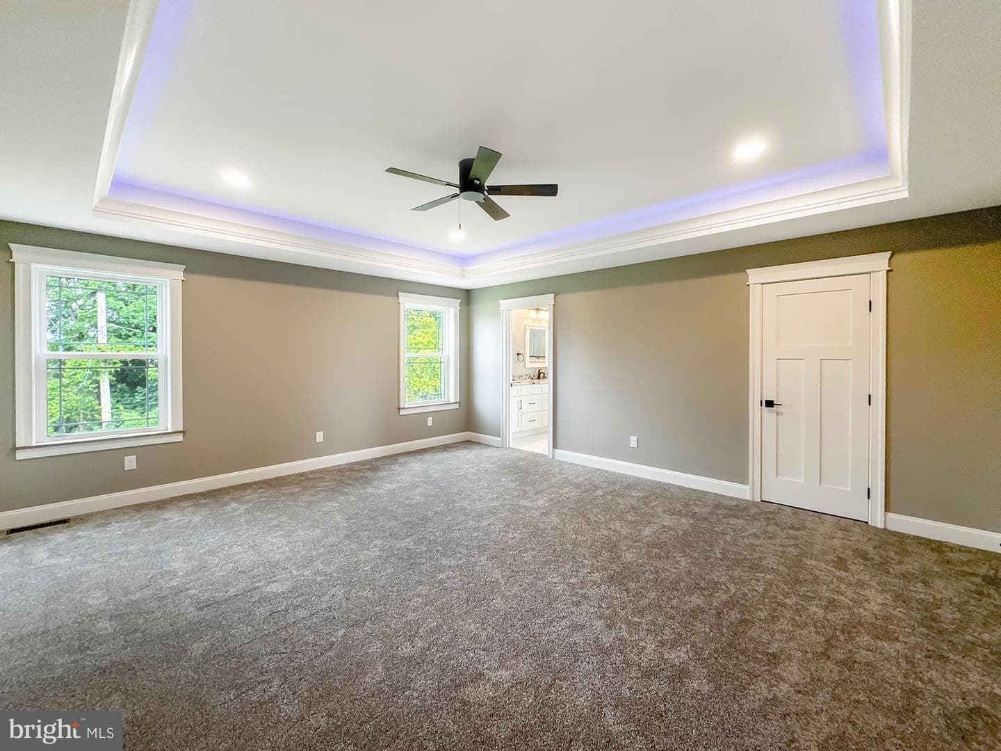 38 Kenwood Ave photo 22