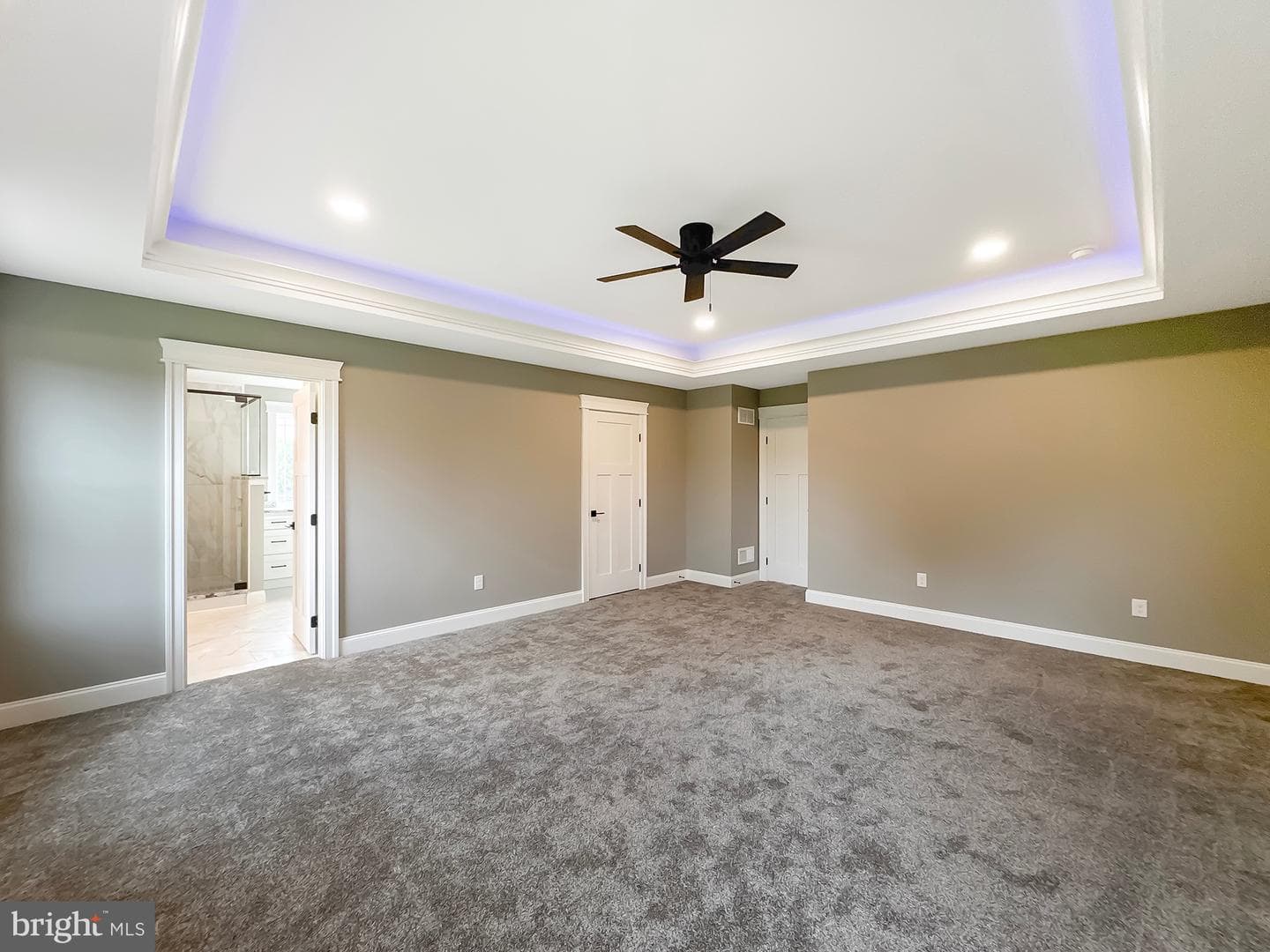 38 Kenwood Ave photo 26