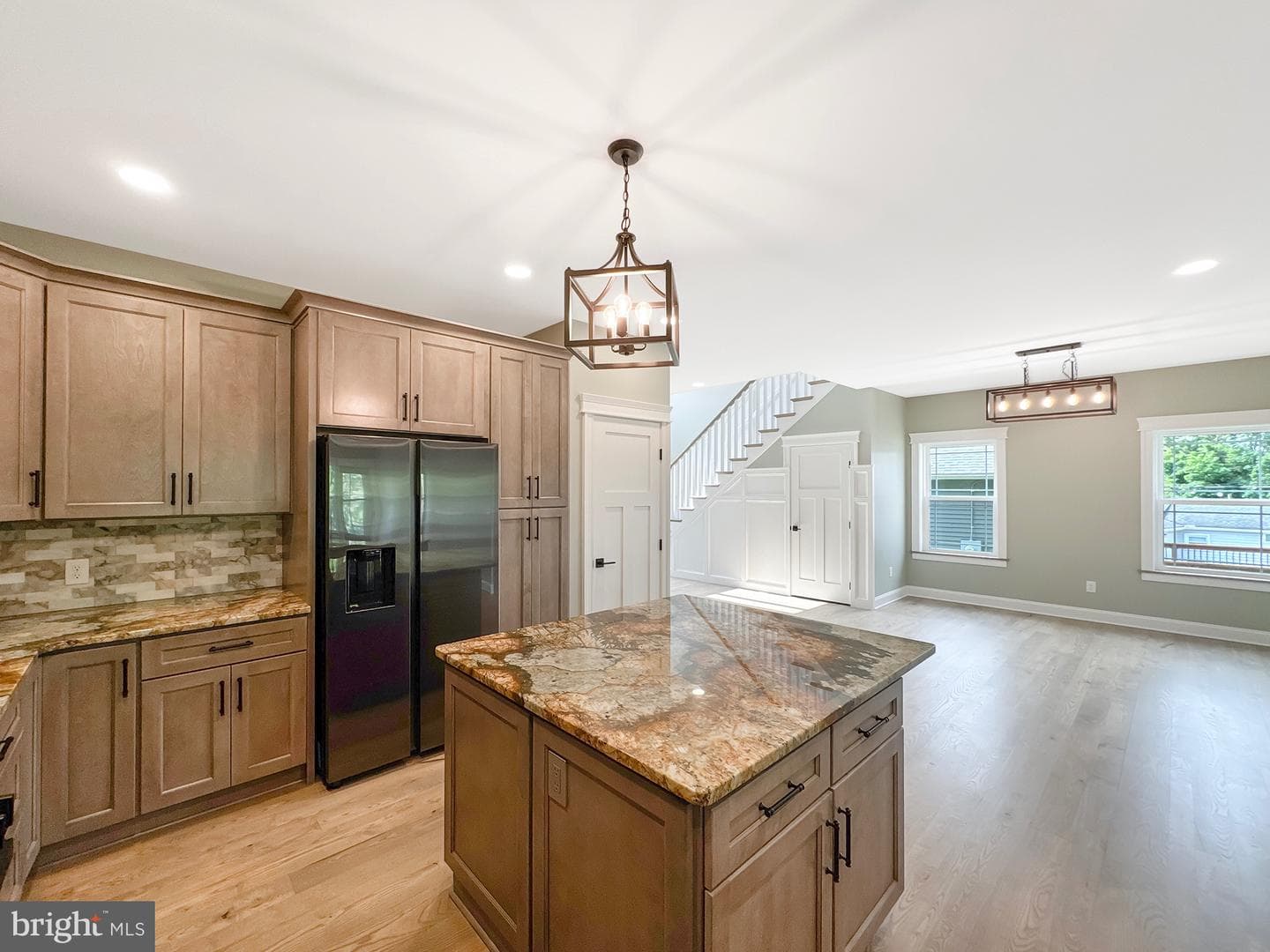 38 Kenwood Ave photo 6