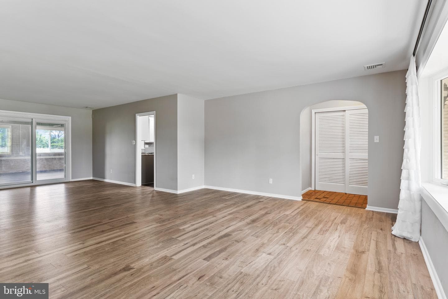 106 Locust Way photo 15
