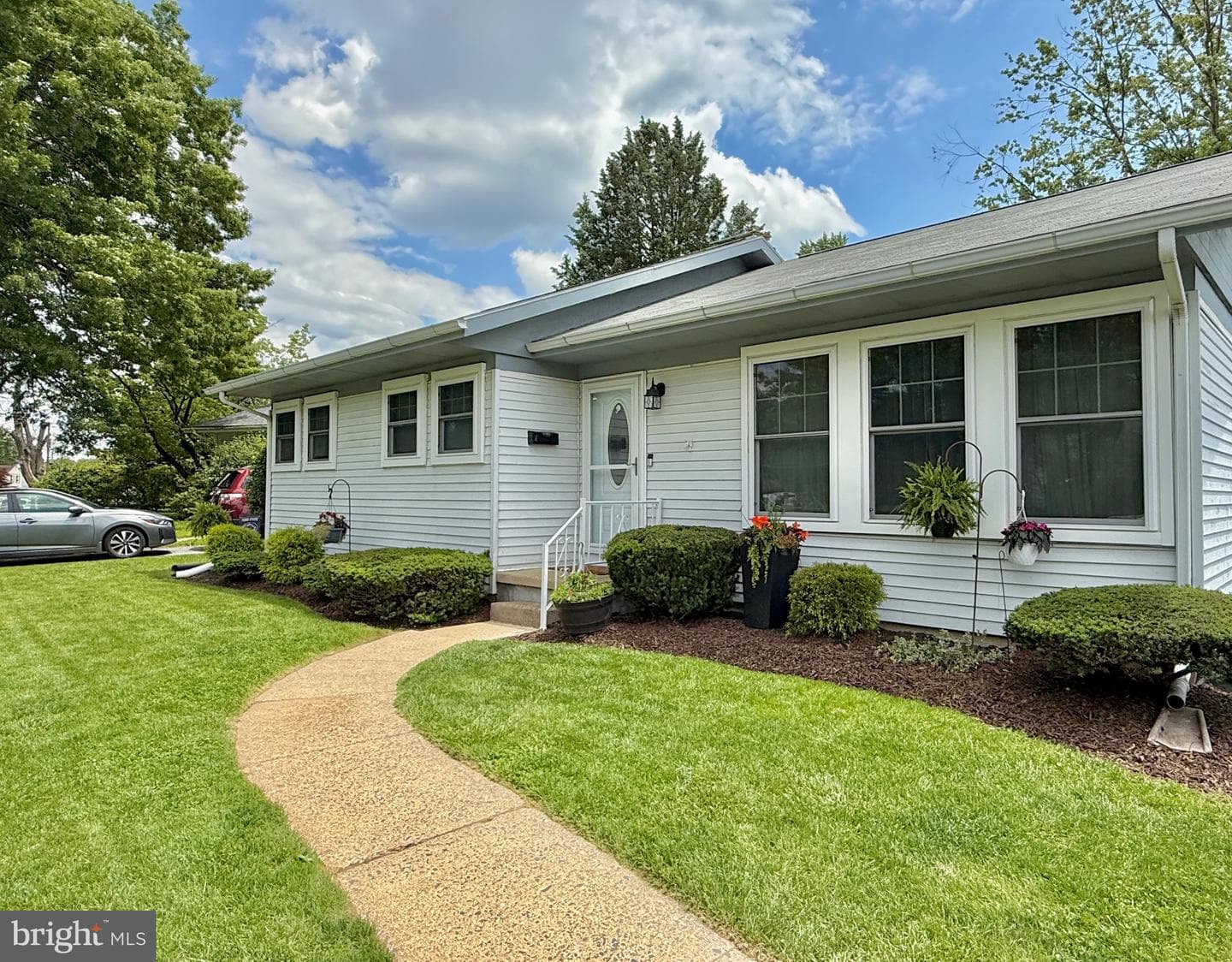 4816 Virginia Road photo 2
