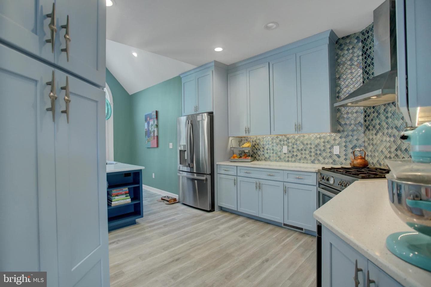 7 Jessica Drive photo 18