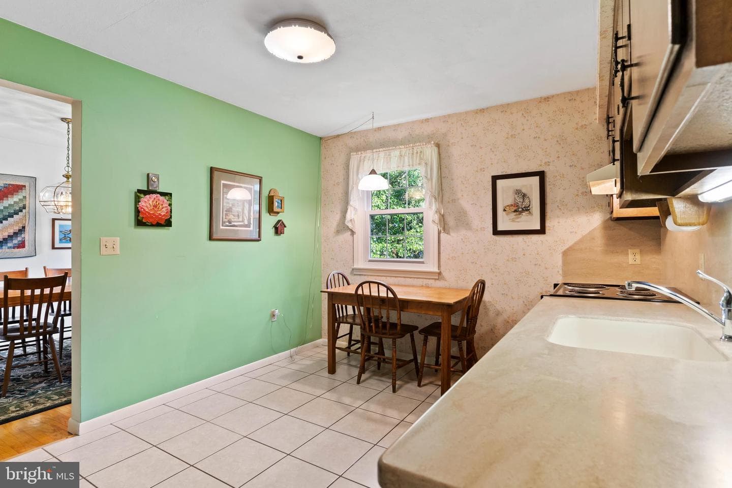 127 Holly Drive photo 13