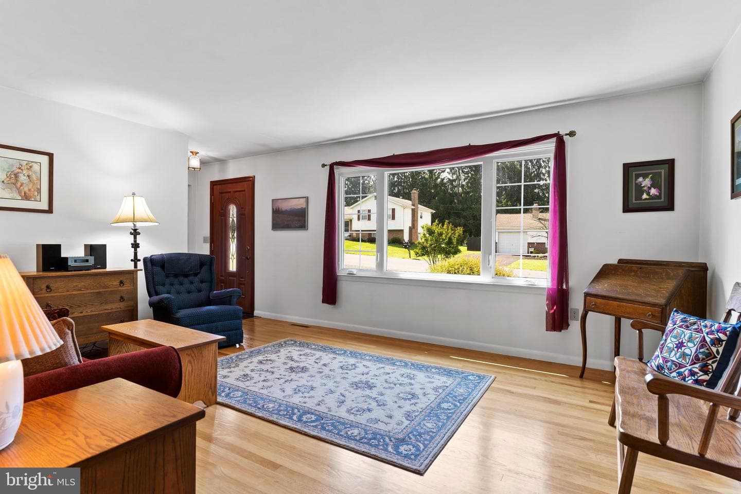 127 Holly Drive photo 3
