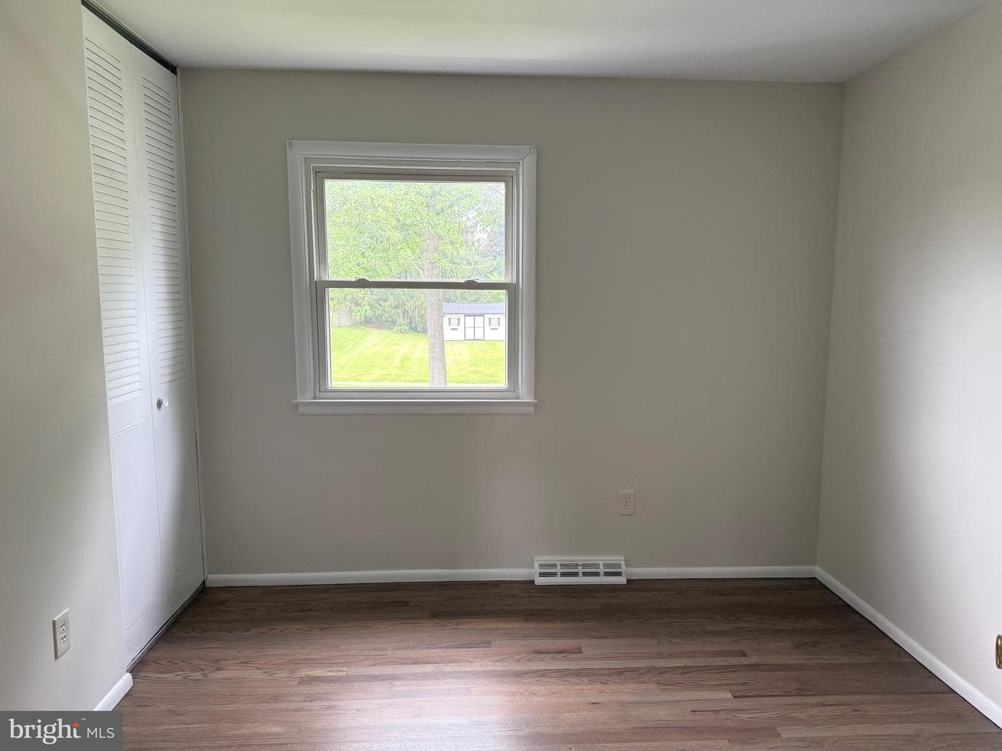 4910 Shasta Way photo 16