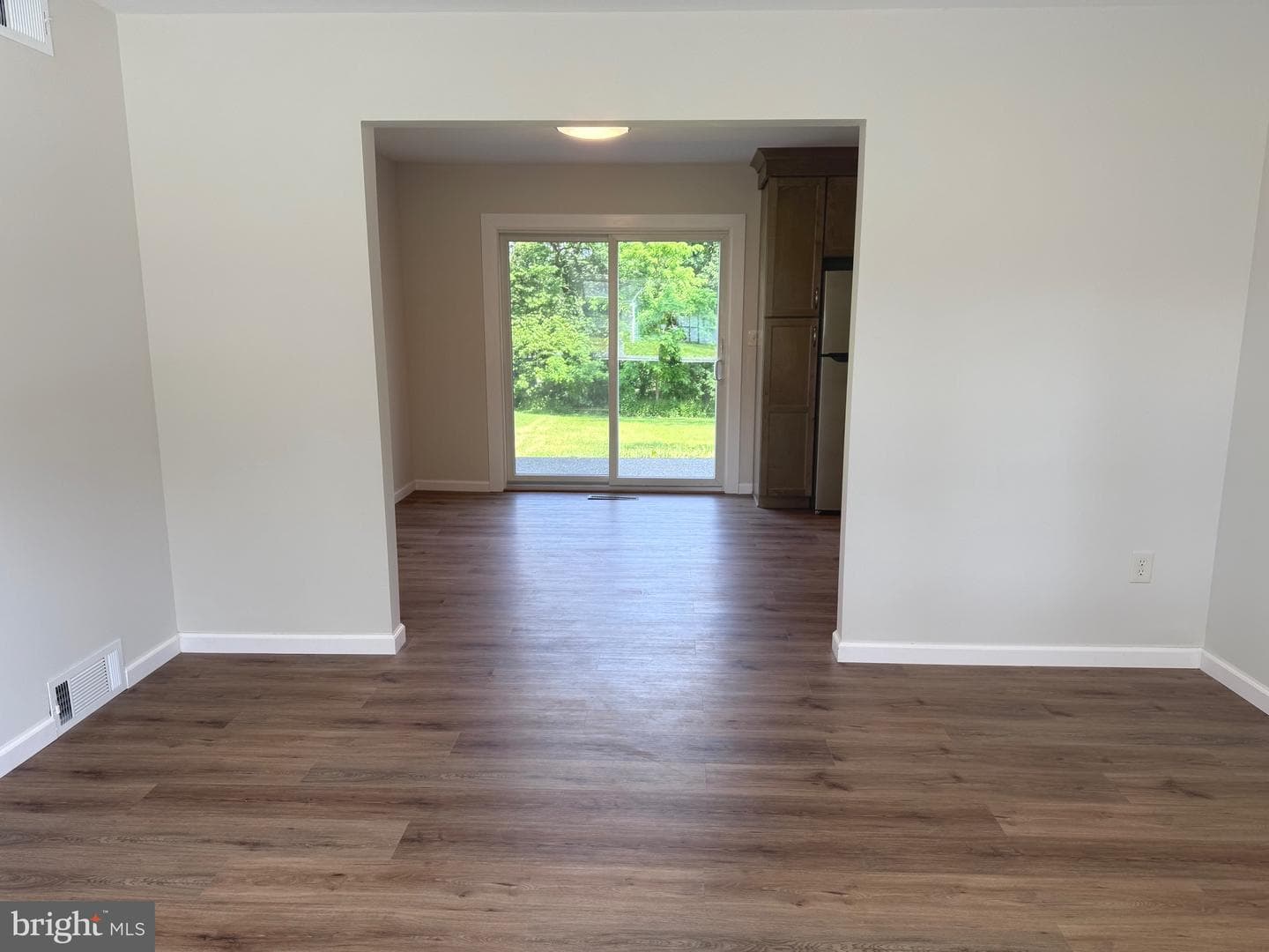 4910 Shasta Way photo 8