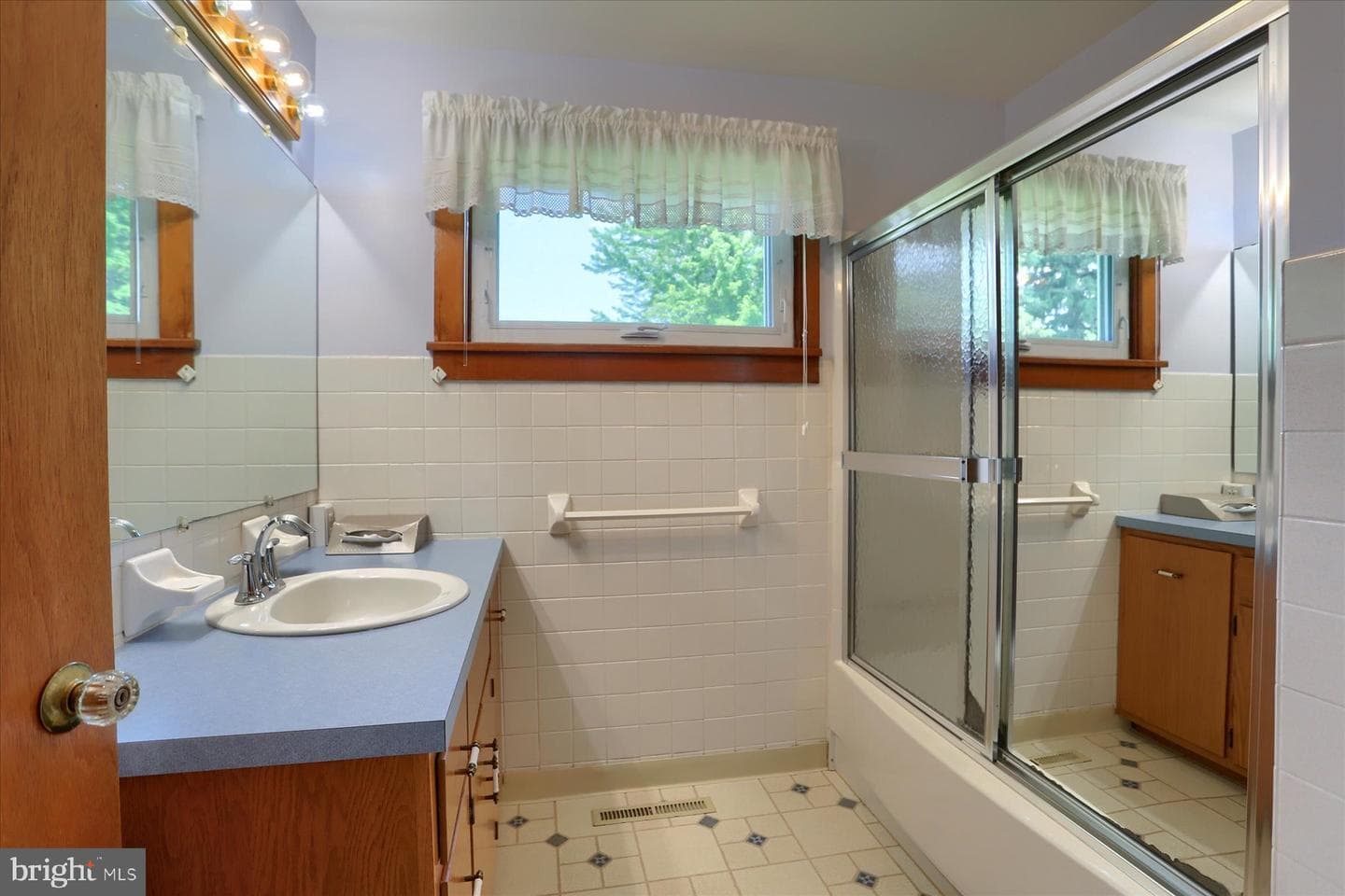 2378 Walnut Bottom Road photo 12