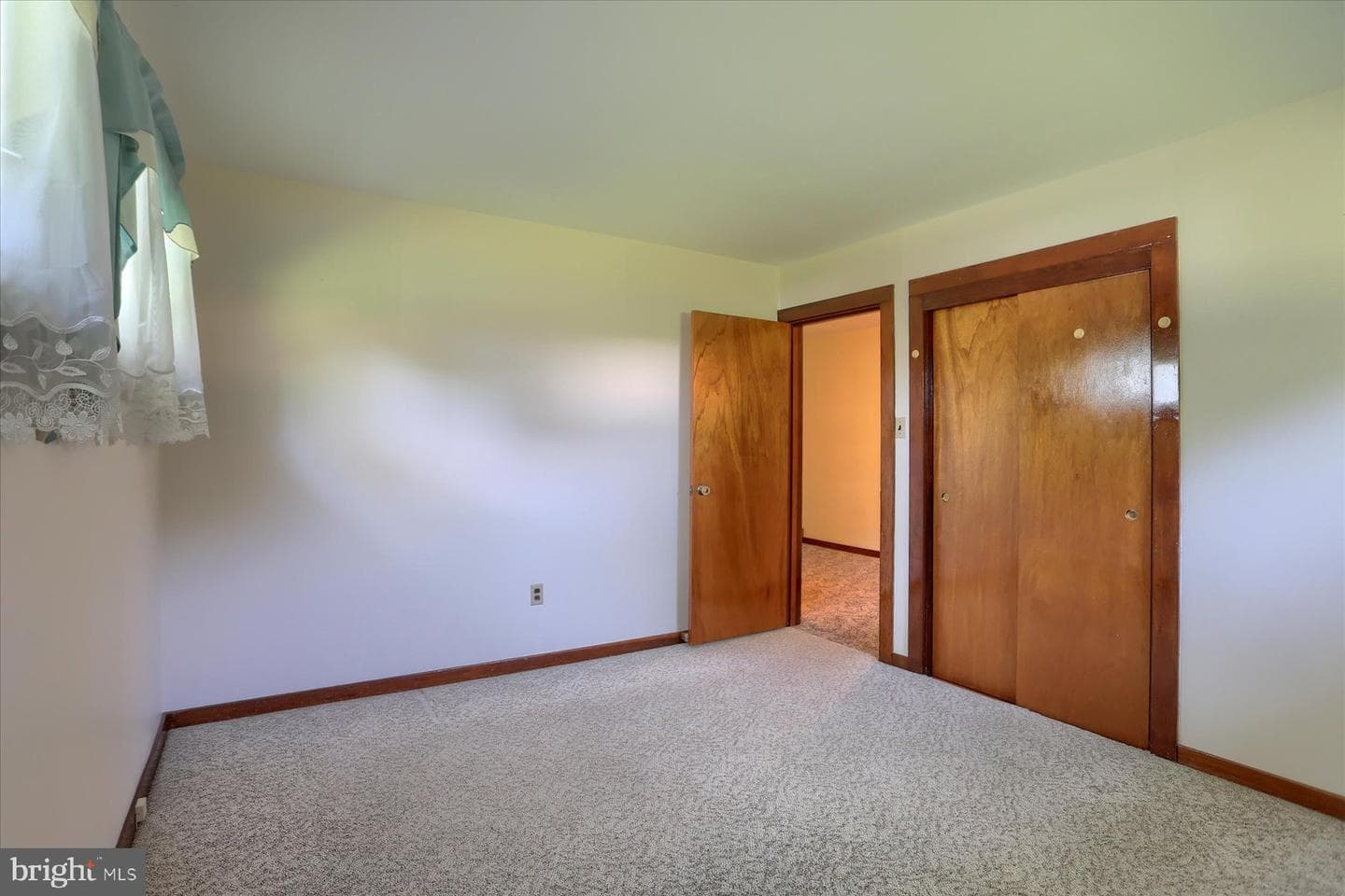 2378 Walnut Bottom Road photo 17