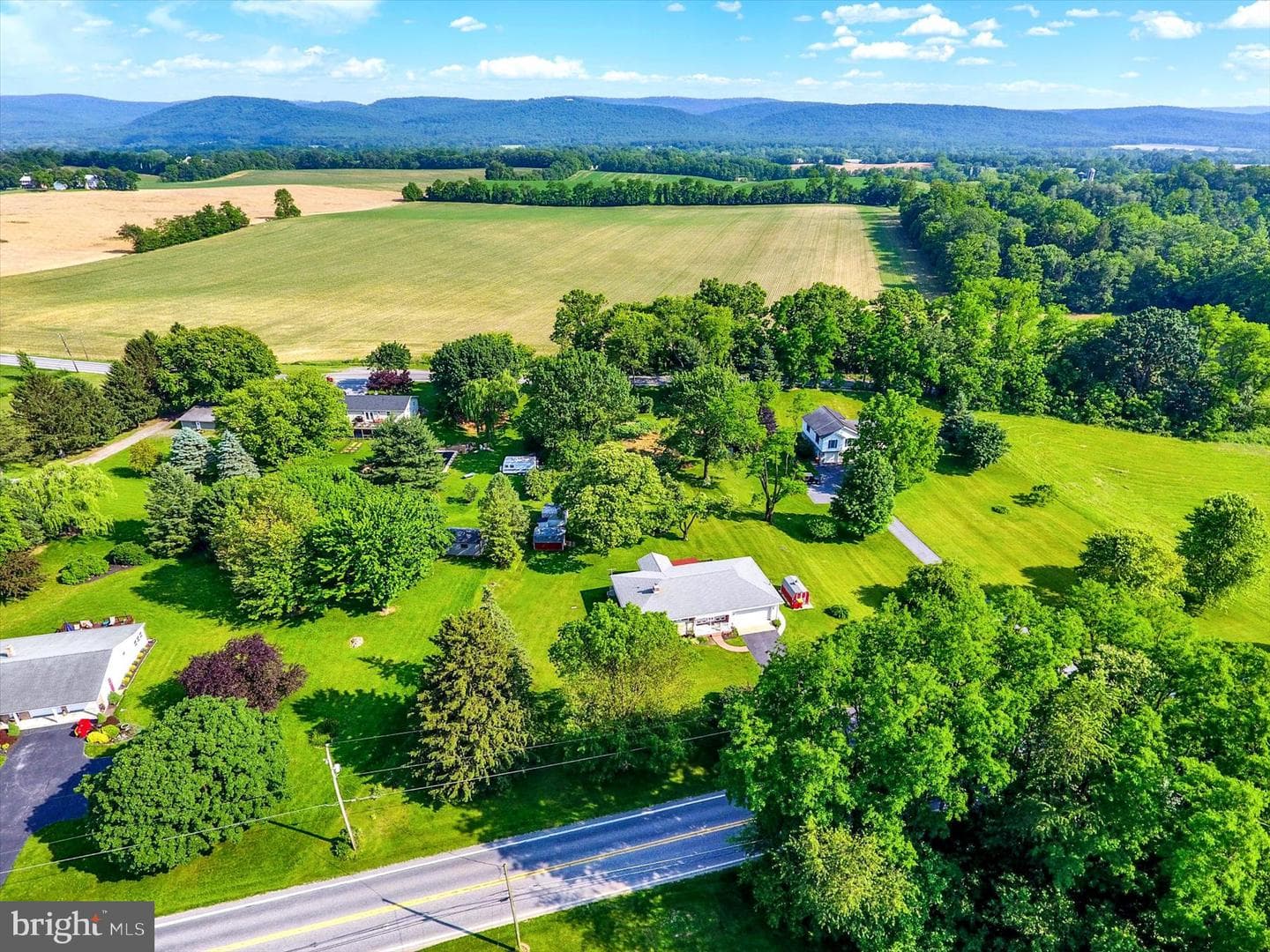 2378 Walnut Bottom Road photo 32