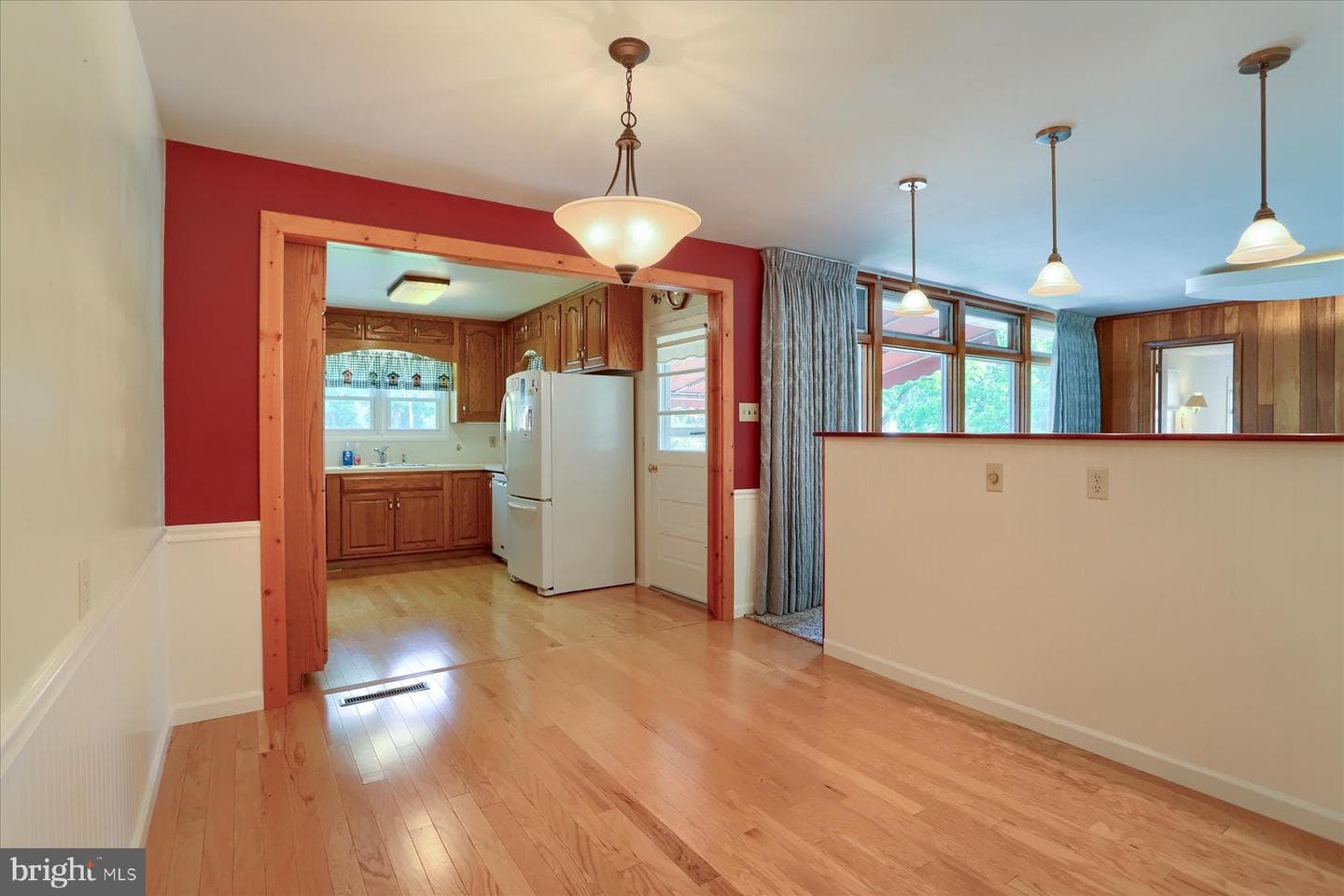 2378 Walnut Bottom Road photo 6
